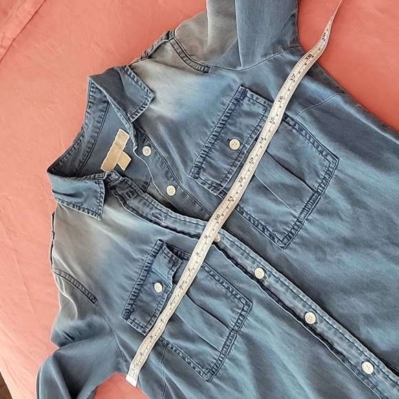 Michael Michael Kors Chambray Long Sleeve Shirt - Picture 8 of 12
